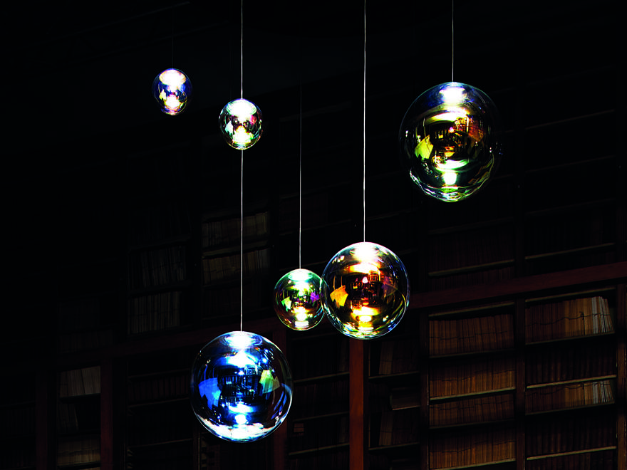 Suspension IRIS par Sebastian SCHERER