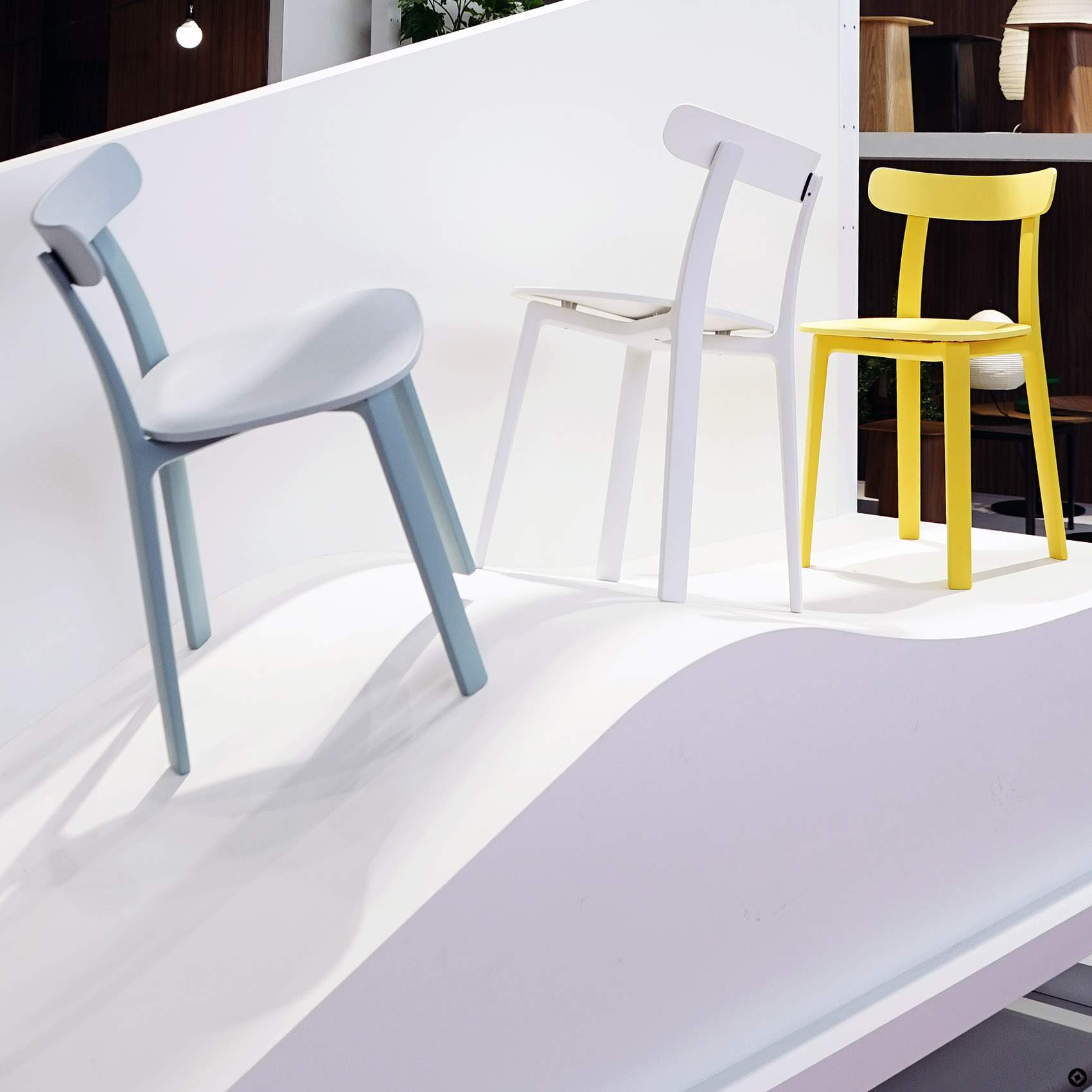 MILAN DESIGN WEEK 2016_APC ALL PLASTIC CHAIR JASPER MORRISON