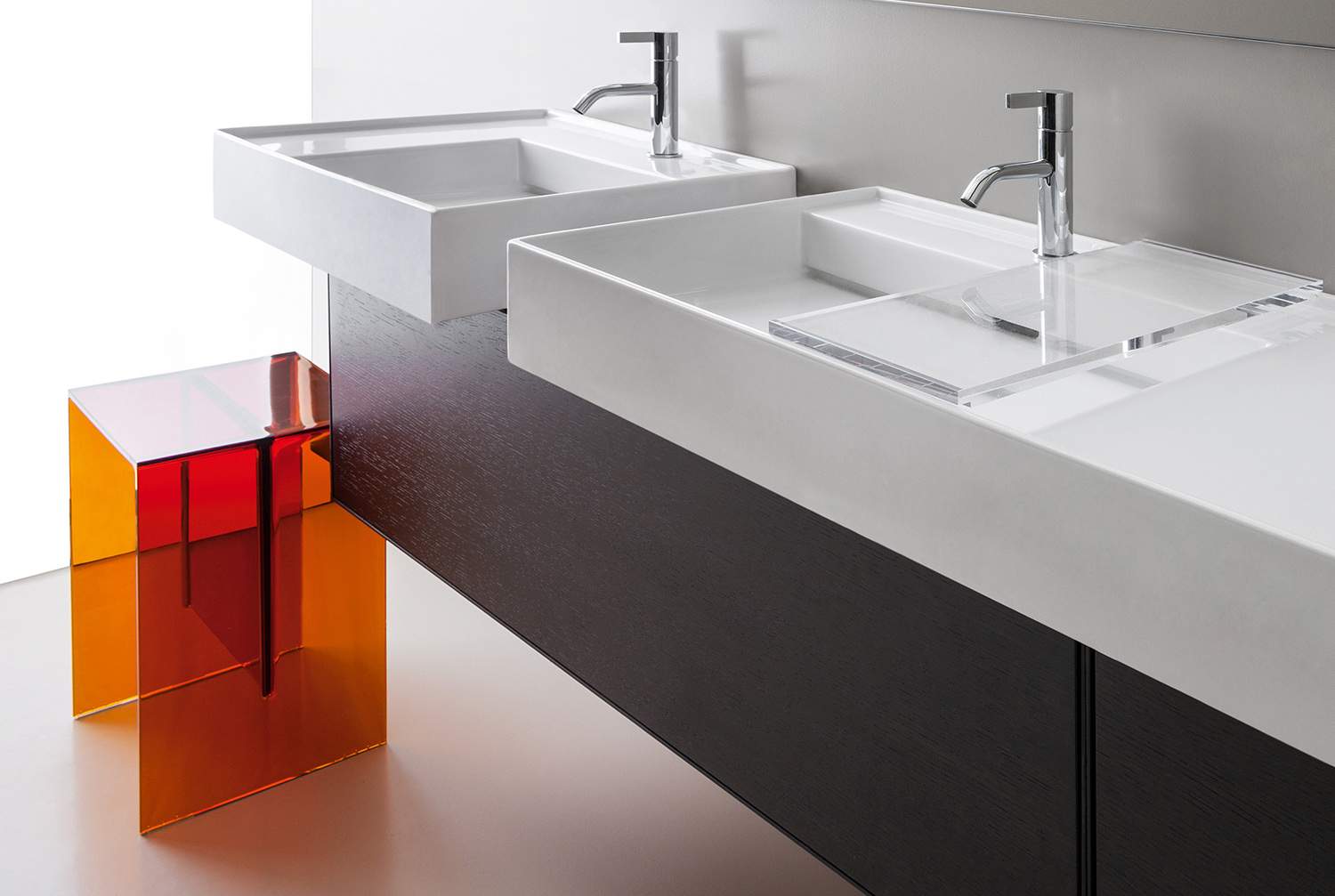 Collection Salle de Bains KARTELL by LAUFEN