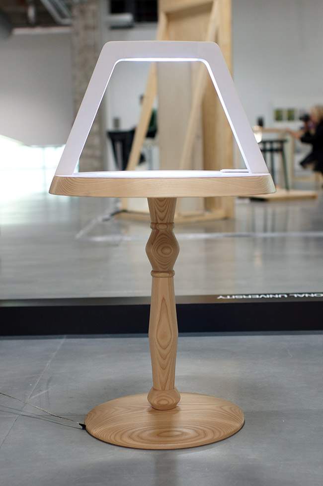 #PDW13 – Lampe/Guéridon MAMONDE par E MI KYUNG